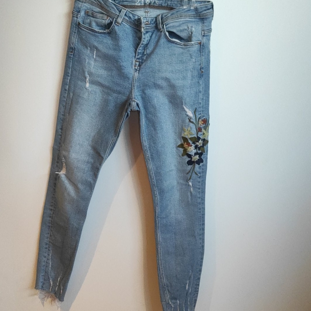 Zara mid waist floral skinny jeans